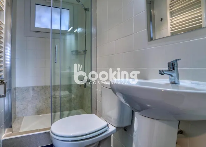 Апартаменты Riera De Fanals *